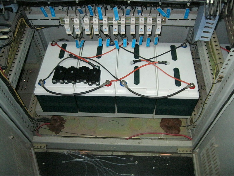 蓄電池內(nèi)阻監(jiān)測