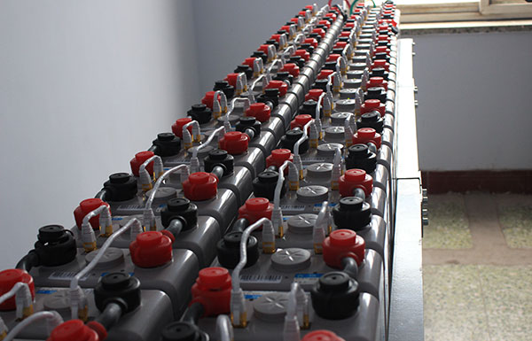 蓄電池在線監(jiān)測系統(tǒng)