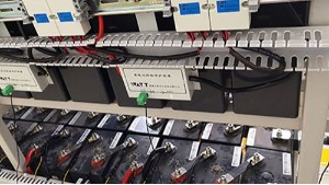 蓄電池對(duì)UPS電源使用壽命會(huì)產(chǎn)生什么影響？